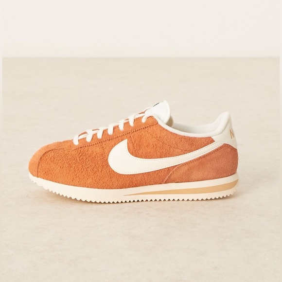 NWOT Nike Cortez Suede Sneakers in Orange and White (Never worn, brand new) - Picture 4 of 10